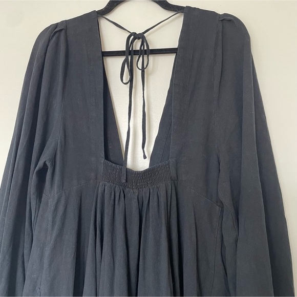 Free People Black Dress, Size Medium, RARE Lined and Heavyweight w/pPockets - Picture 4 of 8
